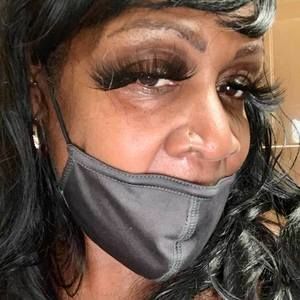 Meet your Posher, Diane